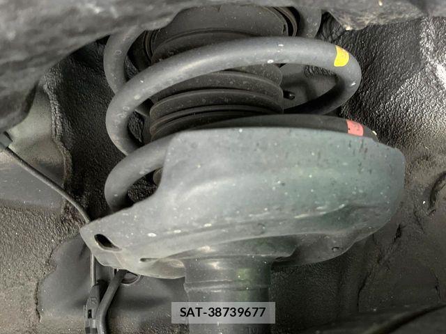 Lexus UX 2019-12 8743534-19