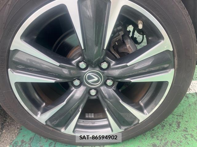 Lexus UX 2019-03 8743542-10