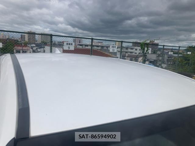 Lexus UX 2019-03 8743542-5
