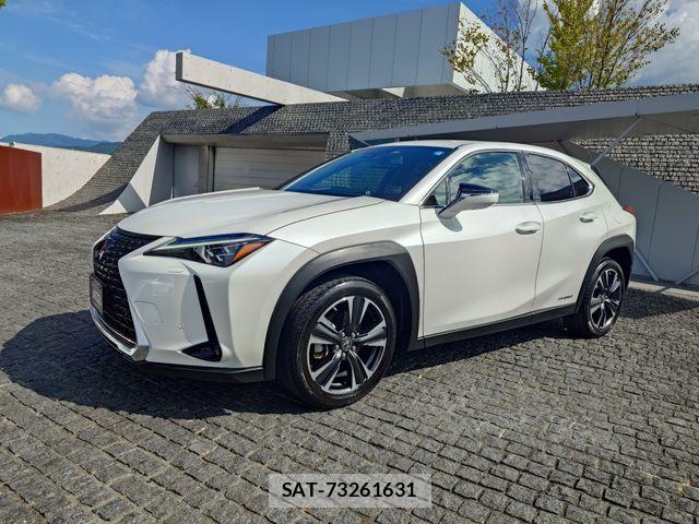 Lexus UX 2021-07 8743540-1