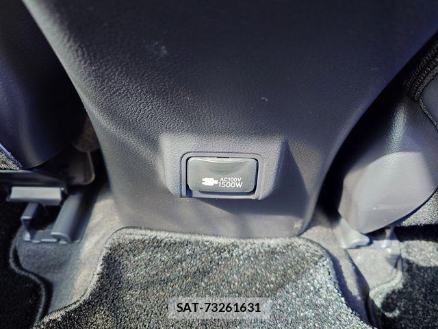 Lexus UX 2021-07 8743540-20