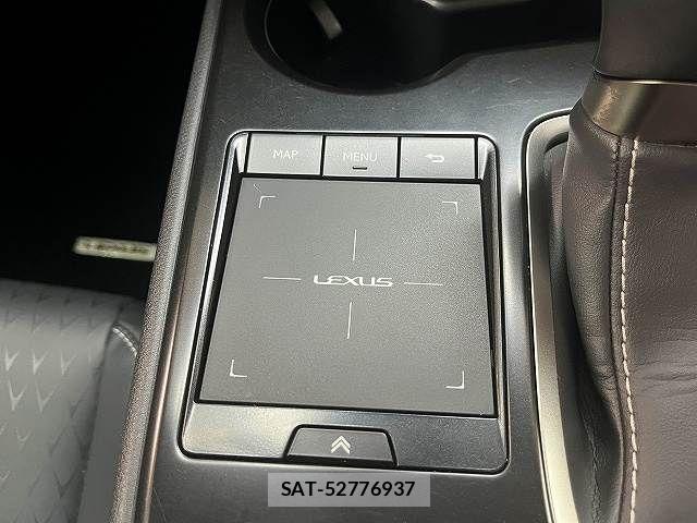 Lexus UX 2019-08 8743545-9