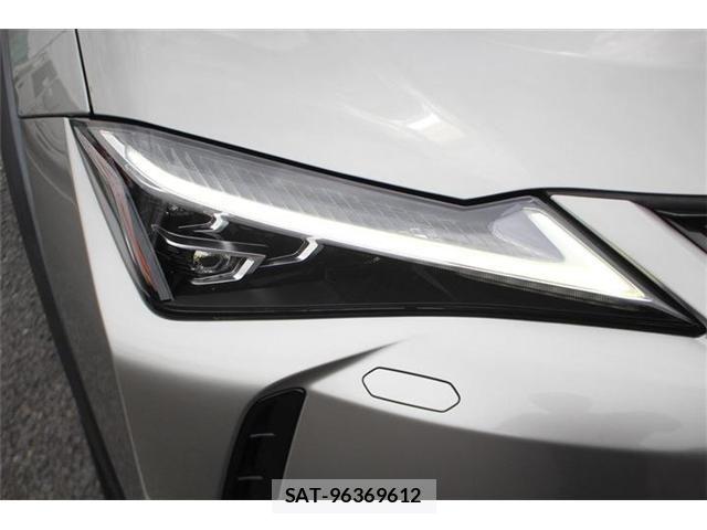 Lexus UX 2023-07 8743541-20