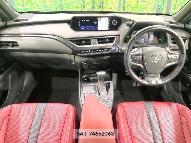 Lexus UX 2020-01 8796526-1