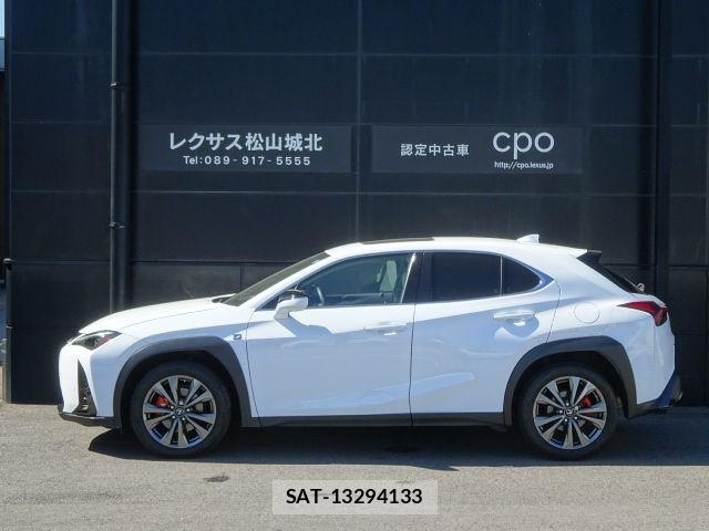 Lexus UX 2023-06 8796521-7