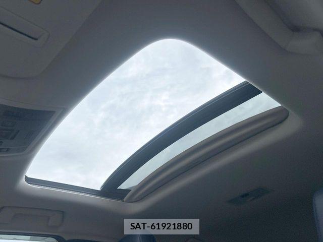 Lexus UX 2020-09 8796529-2