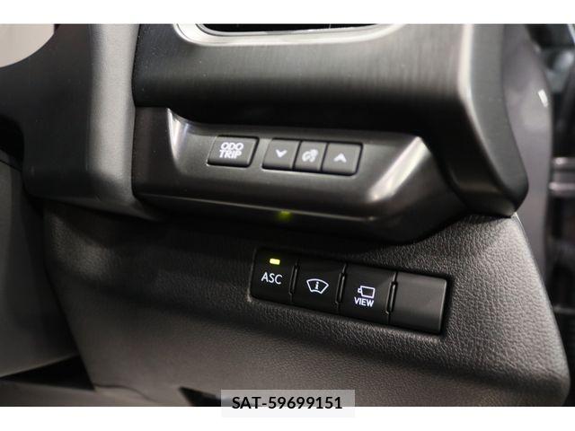 Lexus UX 2021-12 8830039-15