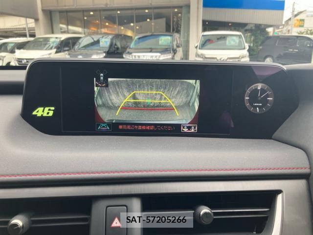 Lexus UX 2021-11 8830048-20