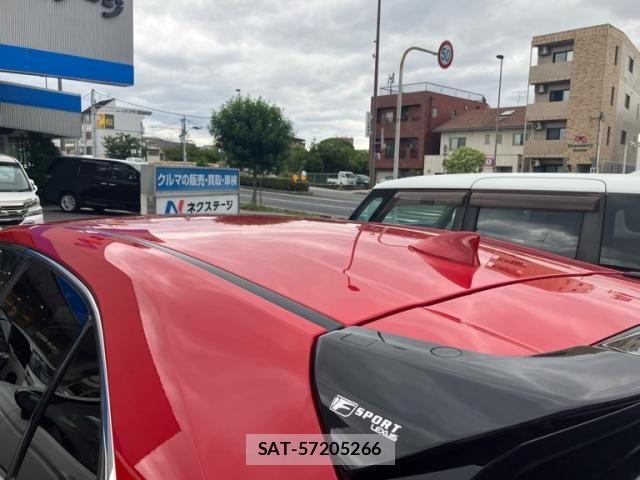 Lexus UX 2021-11 8830048-27