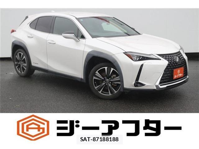 Lexus UX 2019-09 8830049-0
