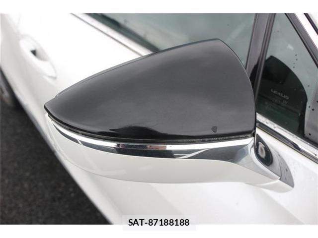 Lexus UX 2019-09 8830049-19