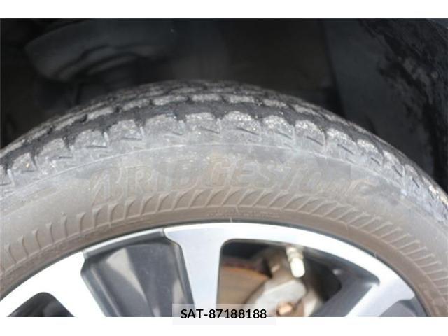 Lexus UX 2019-09 8830049-25