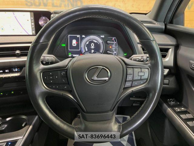 Lexus UX 2019-04 8830050-11
