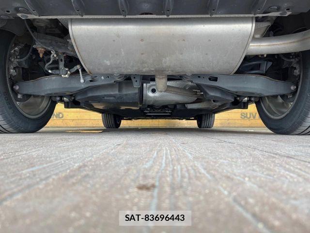 Lexus UX 2019-04 8830050-19