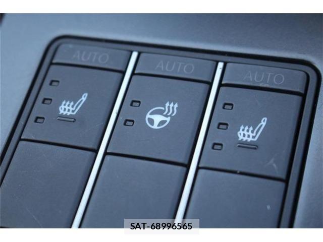 Lexus UX 2023-08 8848946-5