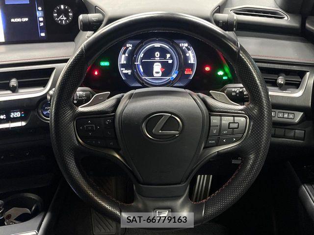 Lexus UX 2021-01 8871372-10