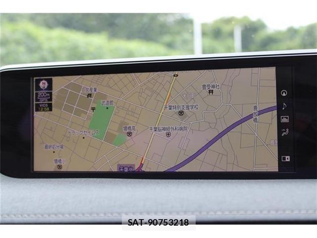 Lexus UX 2018-11 8880577-2