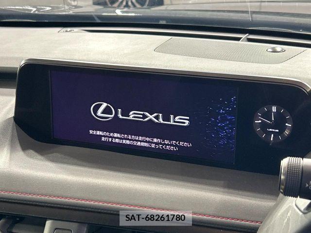 Lexus UX 2019-01 8880572-2