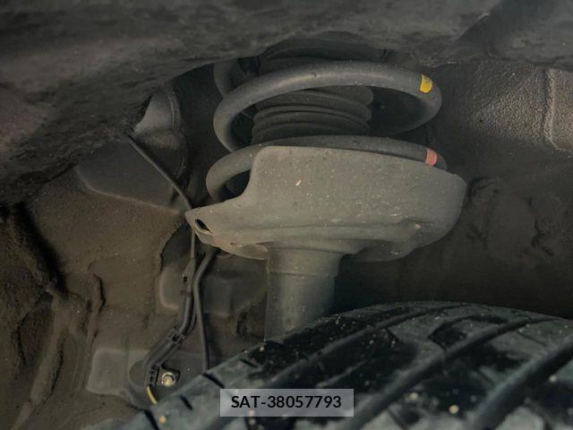 Lexus UX 2021-09 8880575-18