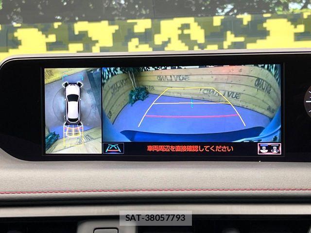 Lexus UX 2021-09 8880575-3