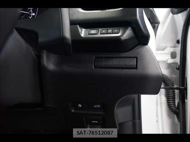 Lexus UX 2019-05 8880574-13