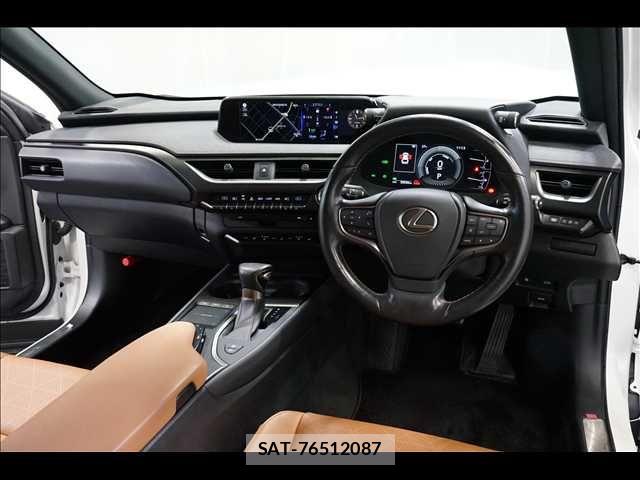 Lexus UX 2019-05 8880574-1