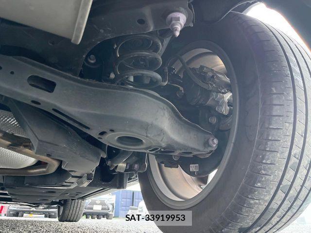 Lexus UX 2021-08 8883864-19