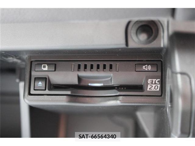 Lexus UX 2019-09 8883866-4