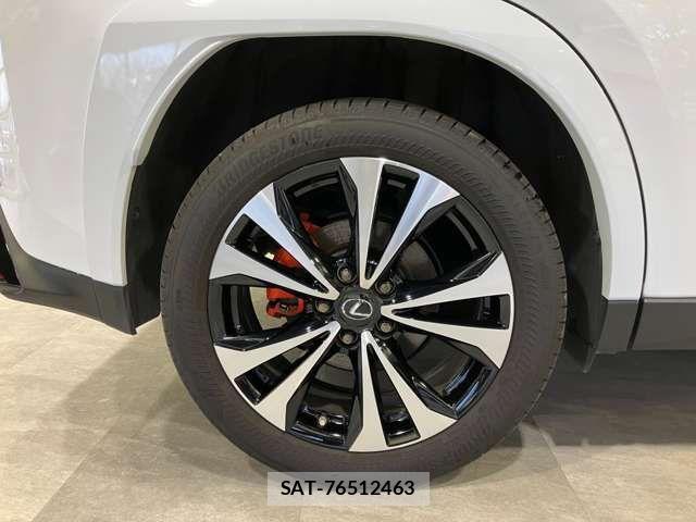 Lexus UX 2023-05 2116341-10
