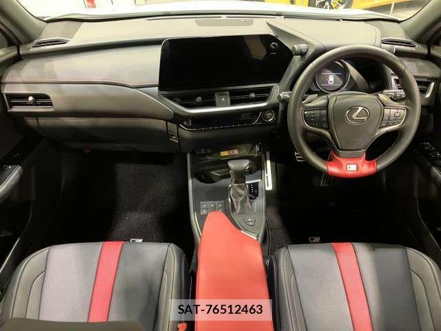 Lexus UX 2023-05 2116341-3