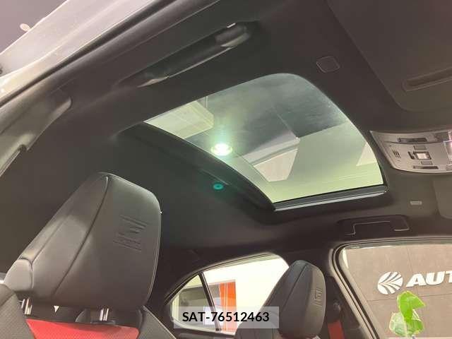 Lexus UX 2023-05 2116341-5