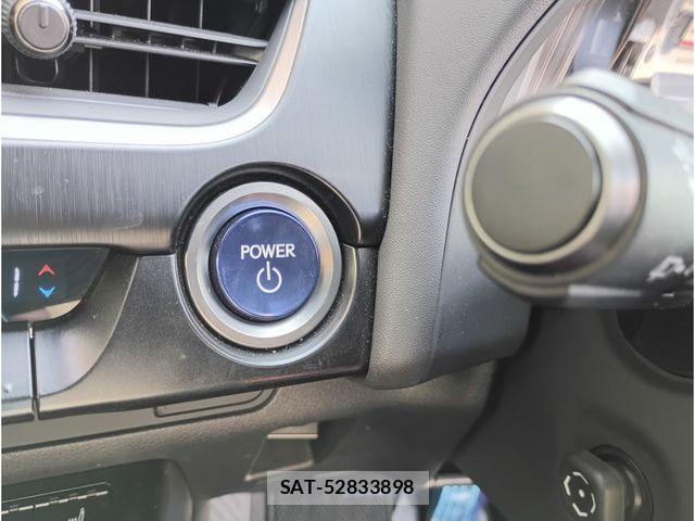 Lexus UX 2019-03 3675096-16