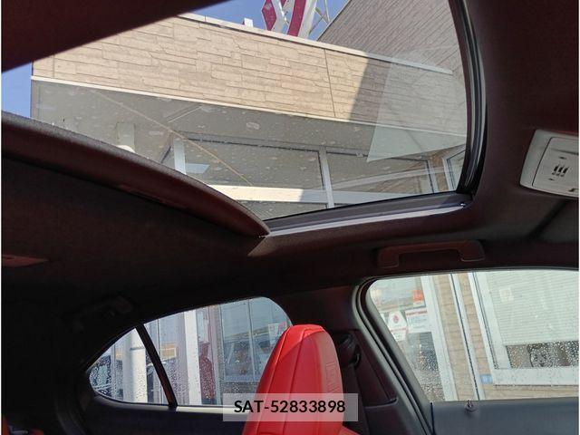 Lexus UX 2019-03 3675096-18
