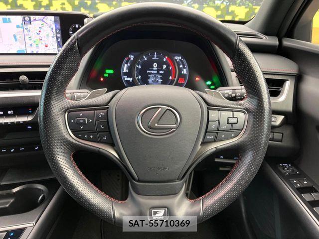 Lexus UX 2021-08 4326412-10