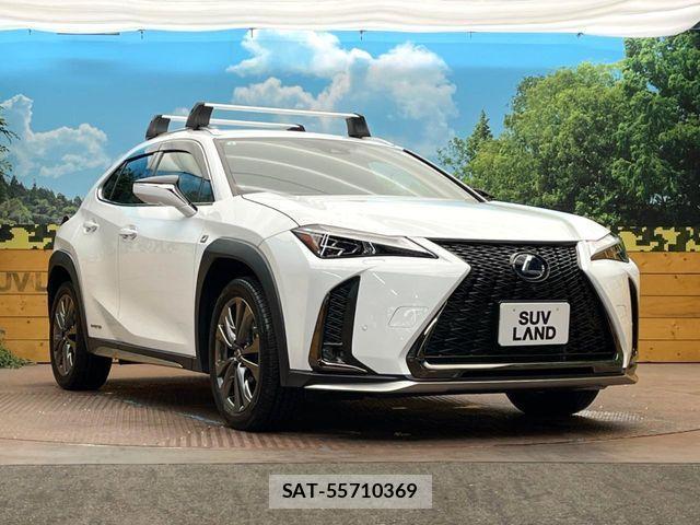 Lexus UX 2021-08 4326412-15