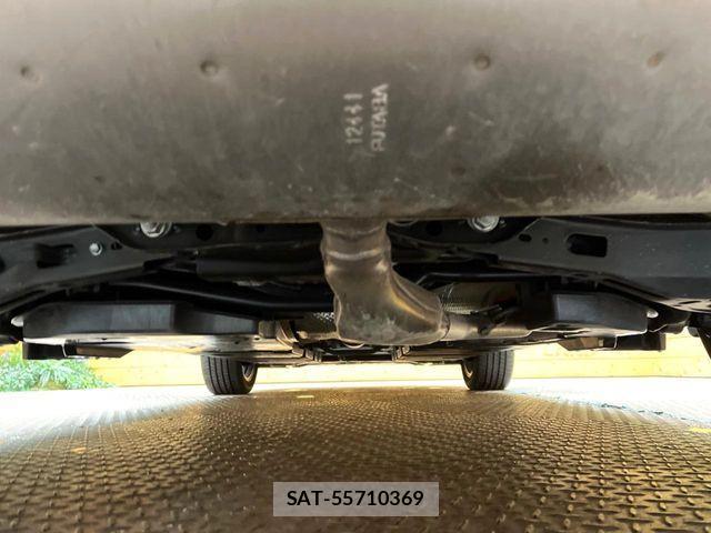 Lexus UX 2021-08 4326412-18