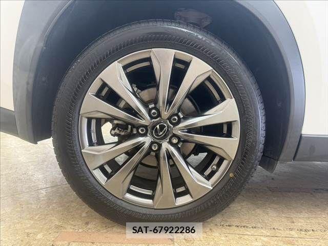 Lexus UX 2019-09 4755180-26
