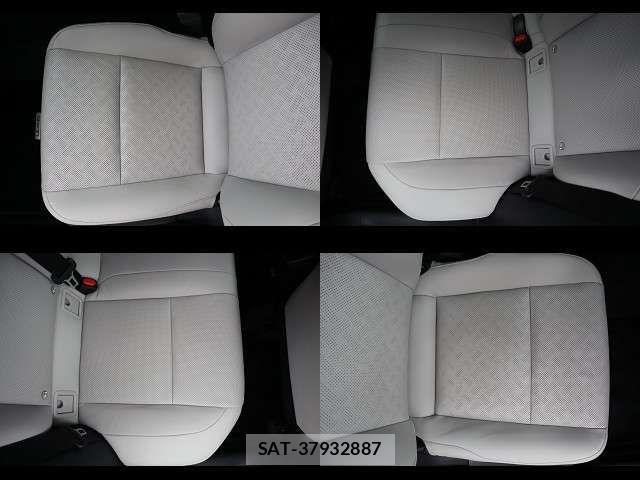 Lexus UX 2023-02 5871264-25