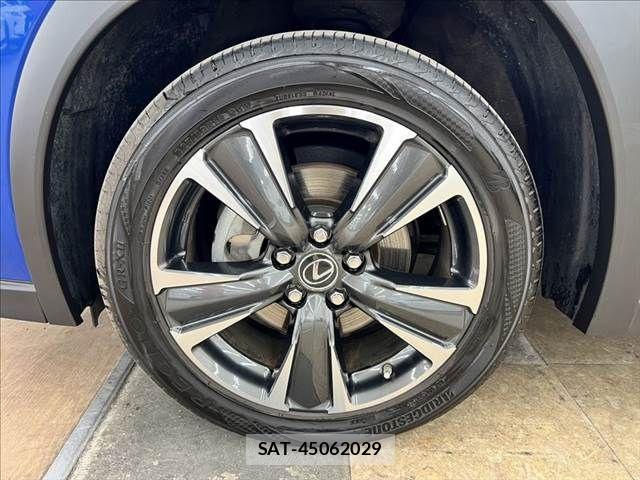 Lexus UX 2019-08 6245319-28