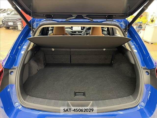 Lexus UX 2019-08 6245319-8