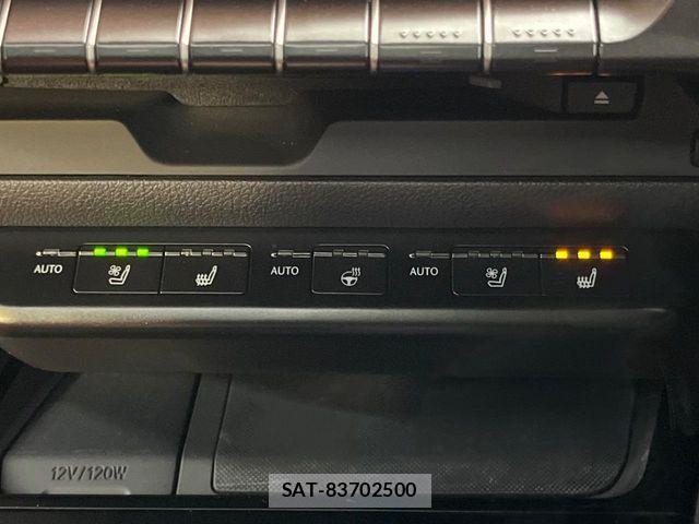 Lexus UX 2019-06 6612984-6