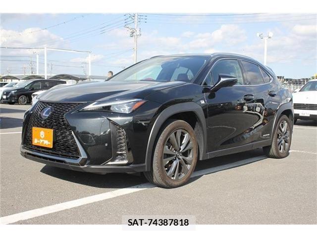 Lexus UX 2019-11 6815777-7