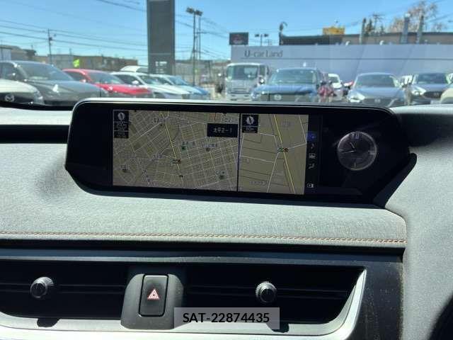 Lexus UX 2019-04 7059335-9