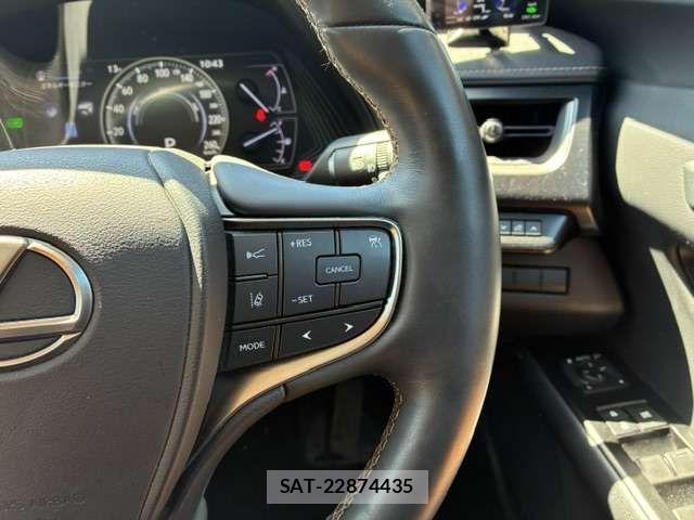 Lexus UX 2019-04 7059335-14