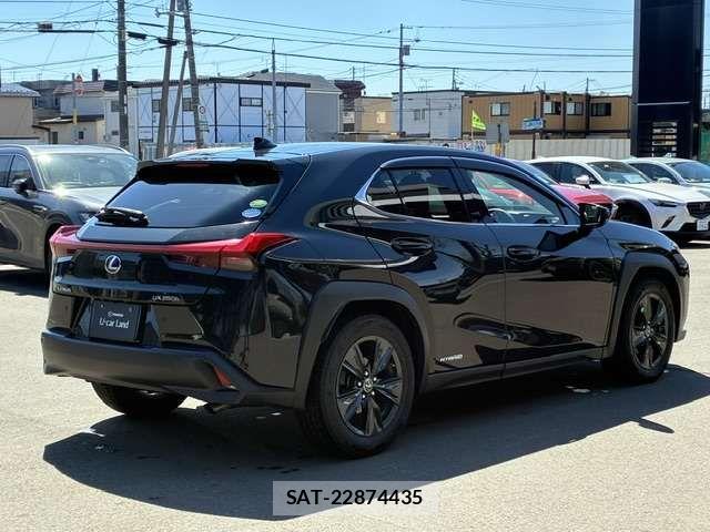 Lexus UX 2019-04 7059335-4