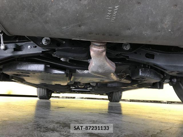 Lexus UX 2023-10 7272261-28