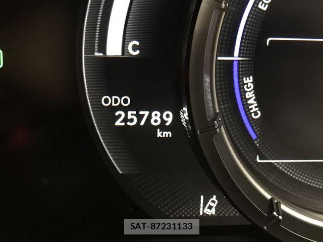Lexus UX 2023-10 7272261-5