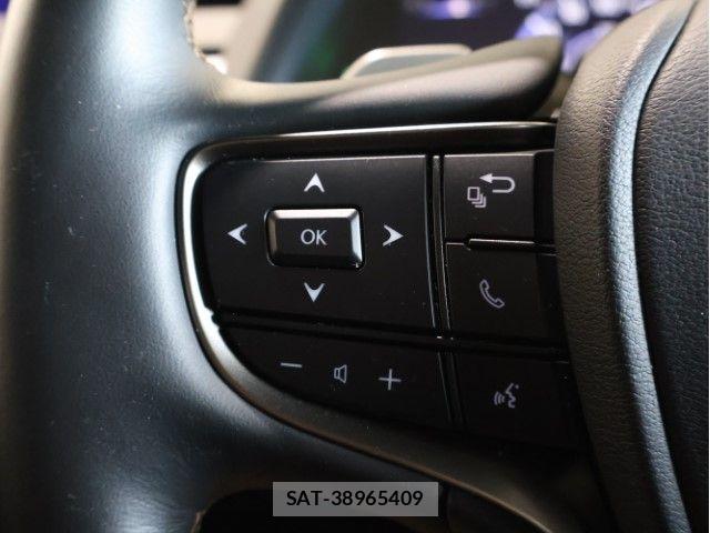 Lexus UX 2022-01 7358590-18