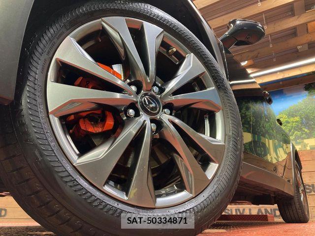 Lexus UX 2023-11 7358587-12
