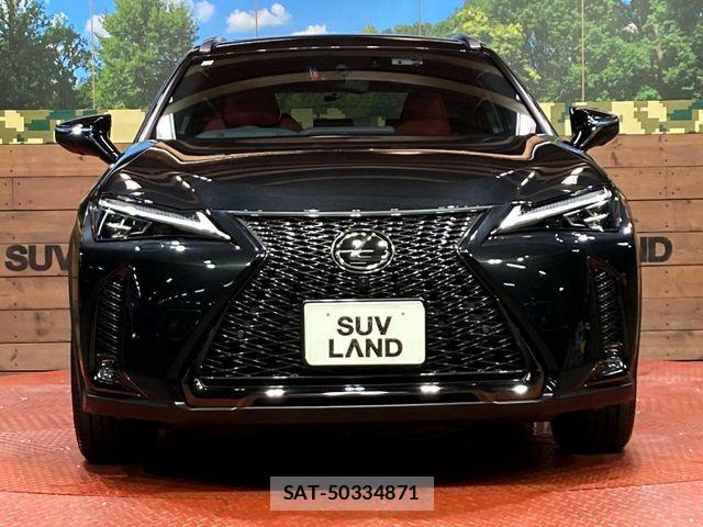 Lexus UX 2023-11 7358587-13
